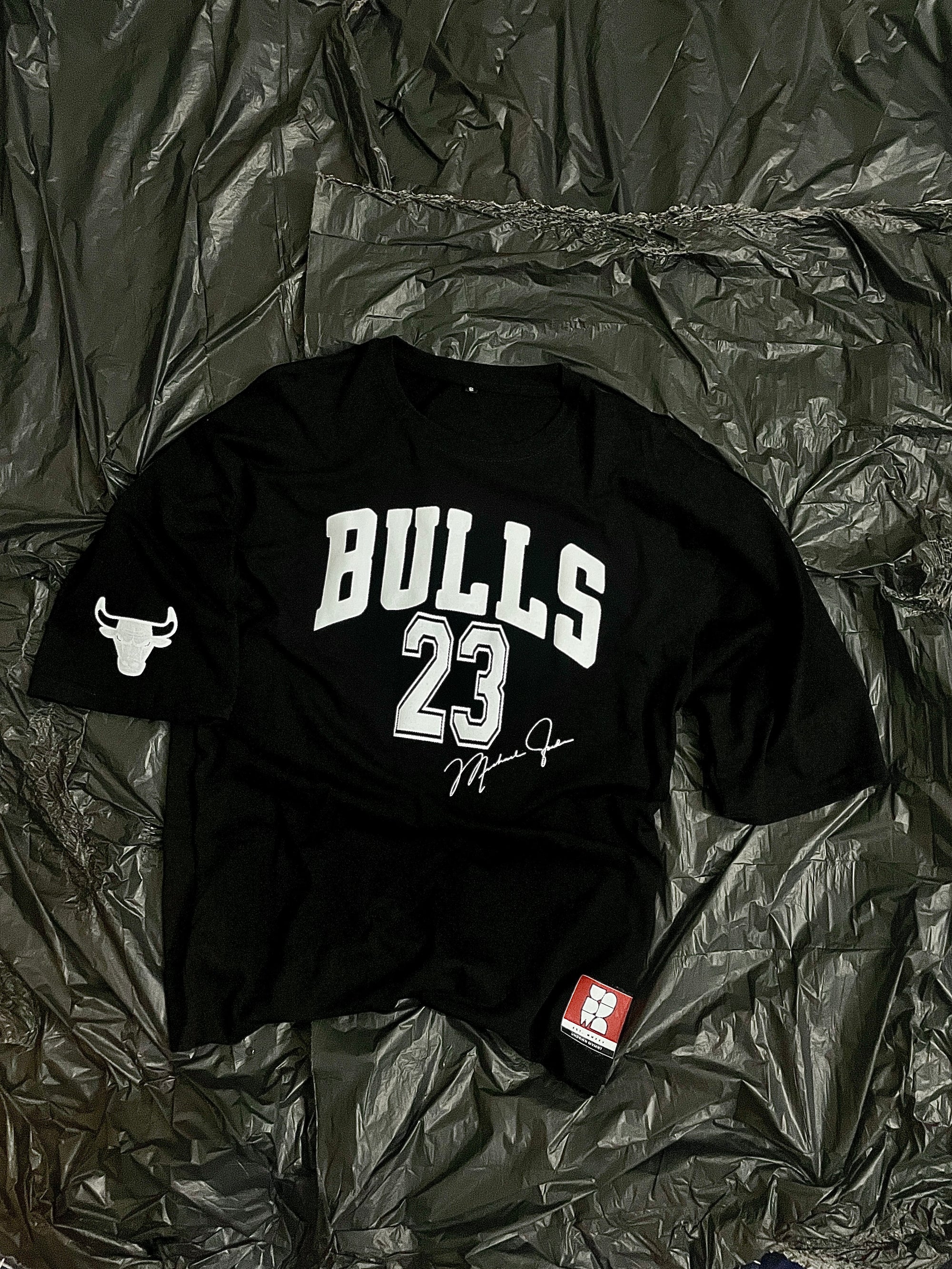 BULLS- JORDAN SIGNATURE